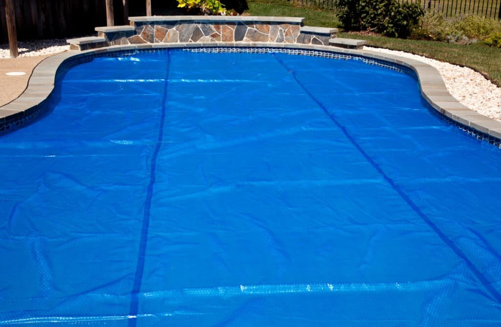 Does the Intex solar pool cover actually work? Testing and Review