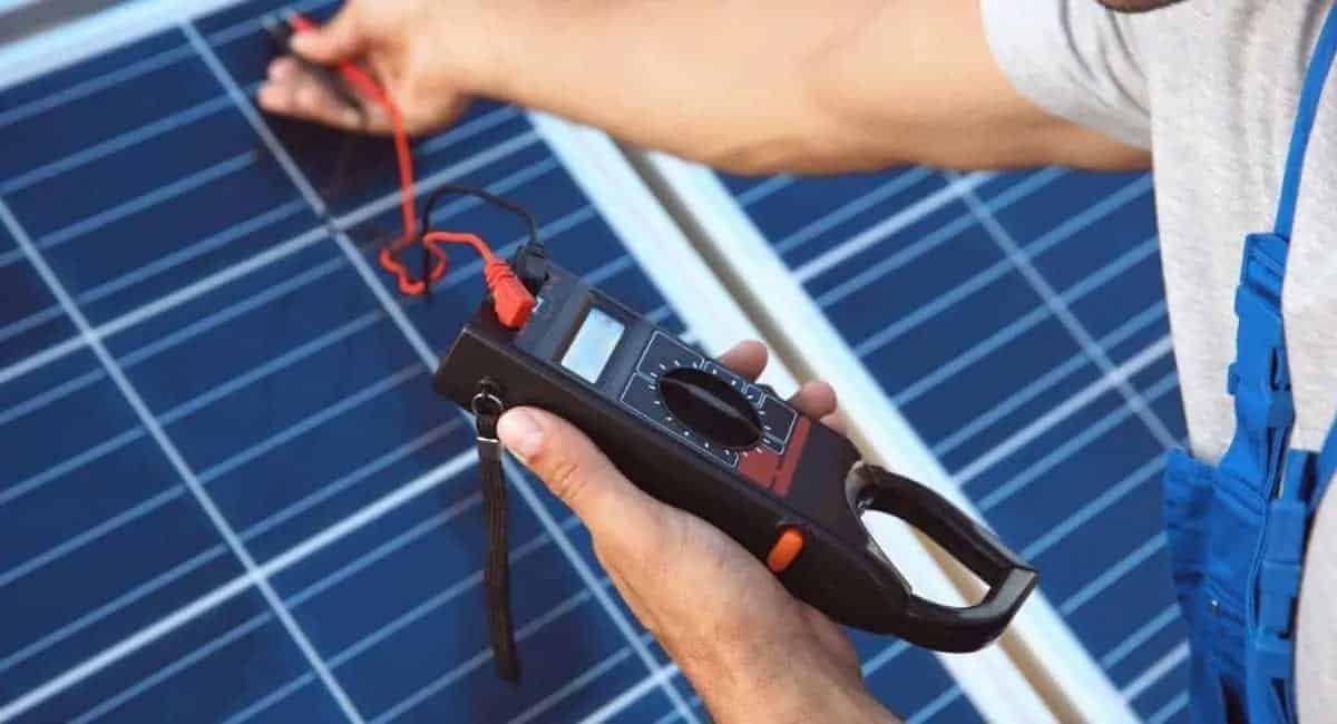 How to Test a Solar Panel with a Multimeter